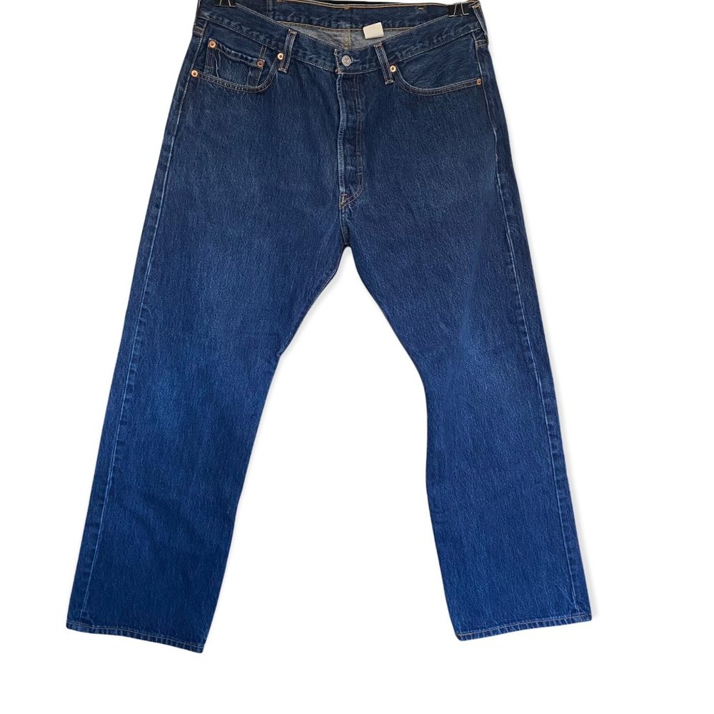 Vintage Levi's 501 Straight Leg Medium Wash 100% Cotton Jeans w/ Button Fly| 38x